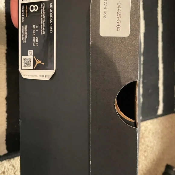 Air Jordan 1 Mid ‘Smoke Grey